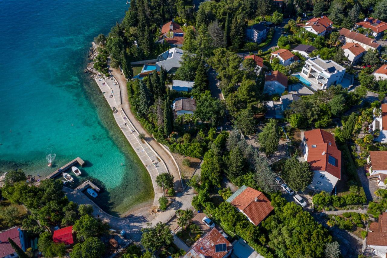 Apartment Nada 1 Малинска Экстерьер фото